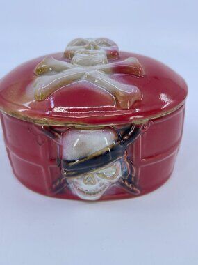vintage ceramic skull & crossbones lidded oval trinket box red pirate motif